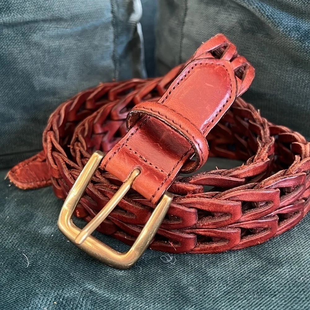 BRASS AND LEATHER BRAIDED BELT SIZE 38 EUC